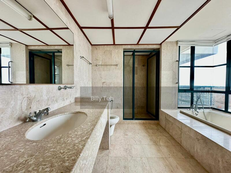 The Regency Condominium - 5