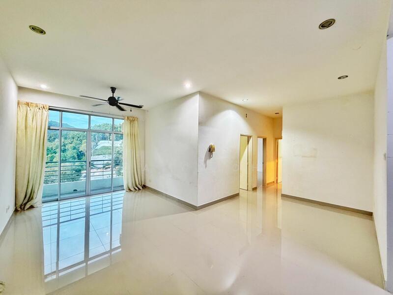 Boulevard Condominium (BLVD) - 4