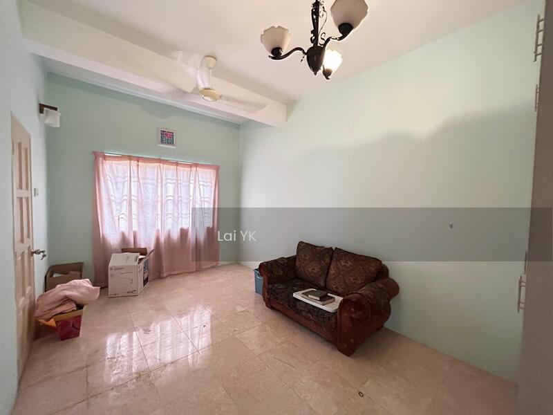 Semi-Detached House at Usj 3a - 5