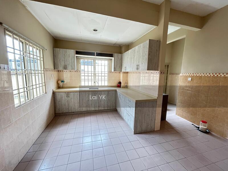 Semi-Detached House at Usj 3a - 3