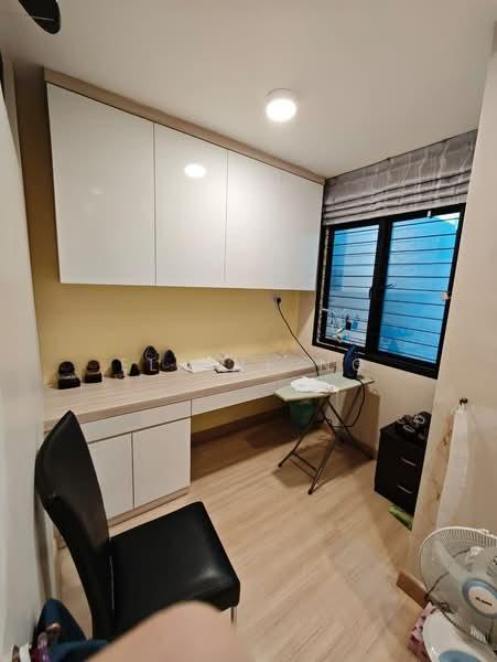 Desa Tebrau Desas Tebraus - 5