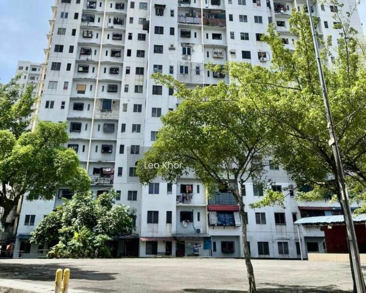 Pangsapuri Permai - 4