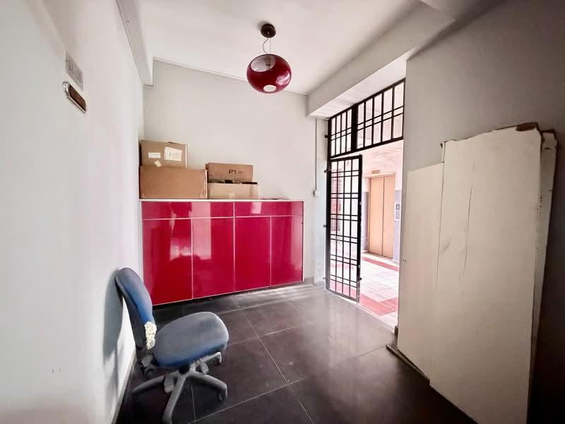 Mewah View Luxurious Apartments - 4