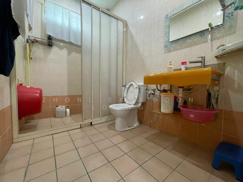 Corner Semi D Sungai Ara , 4640sqft Full Reno - 5