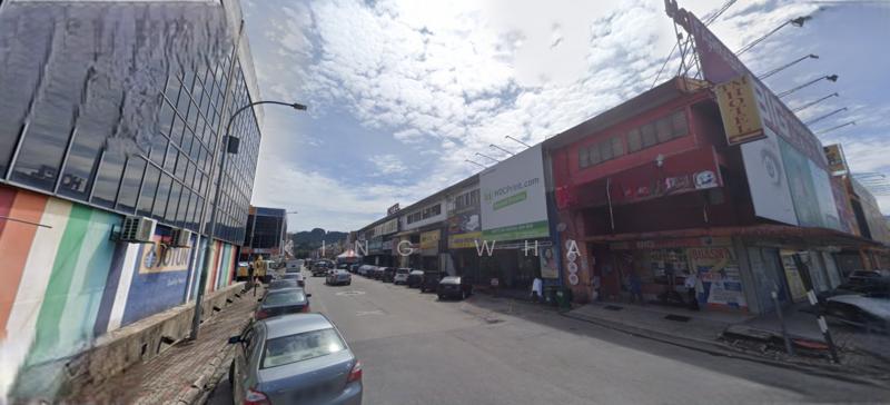 taman melawati jalan negara 3 sty shoplot . main entrance . 22x80 . freehold - 4