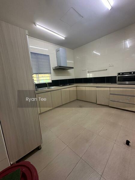 Limited Bungalow Bukit Rimau - 3