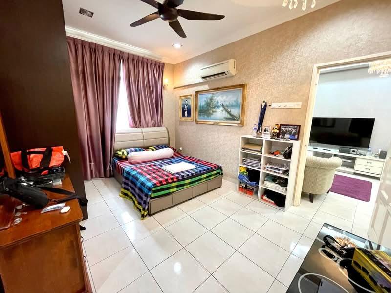 TTDI Grove - 4