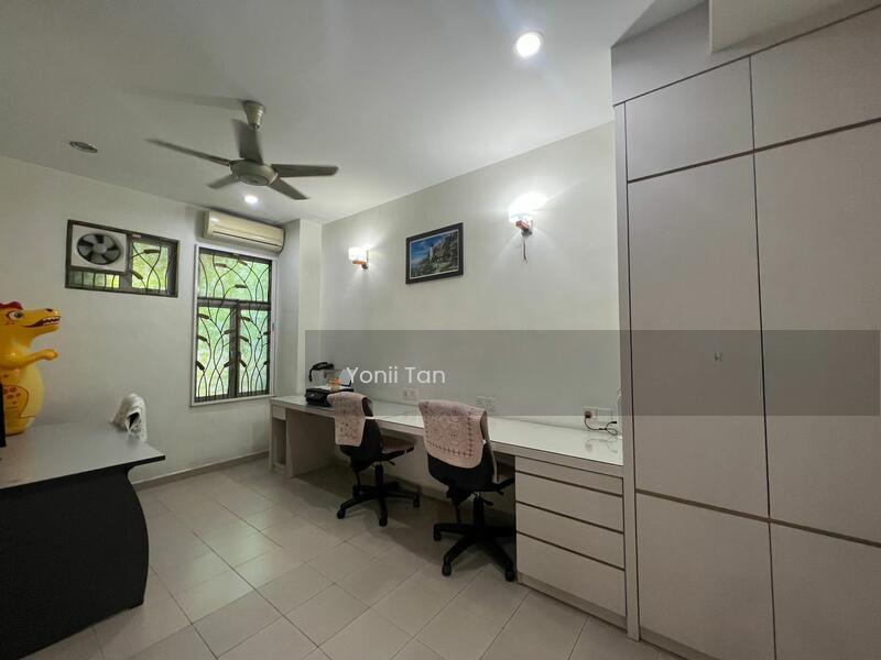 BayGarden @ Bayan Indah - 5