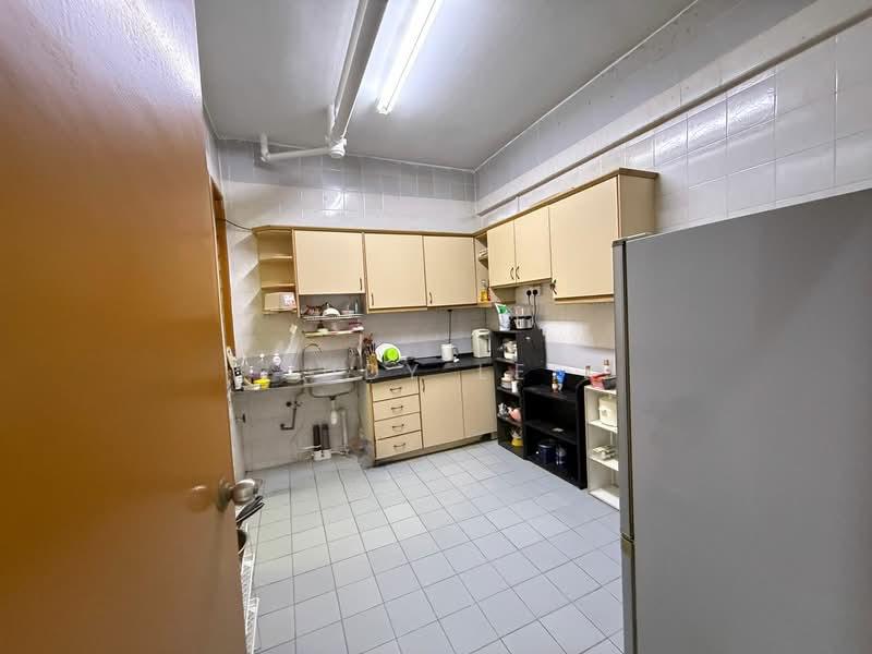 Cypress Condominium - 4