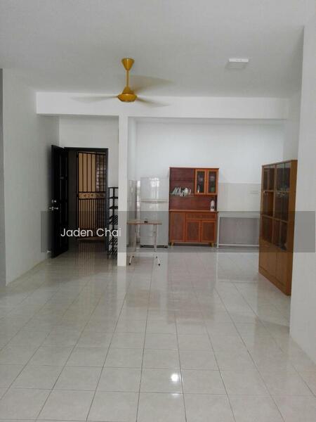 Platinum Hill PV 3 - 1