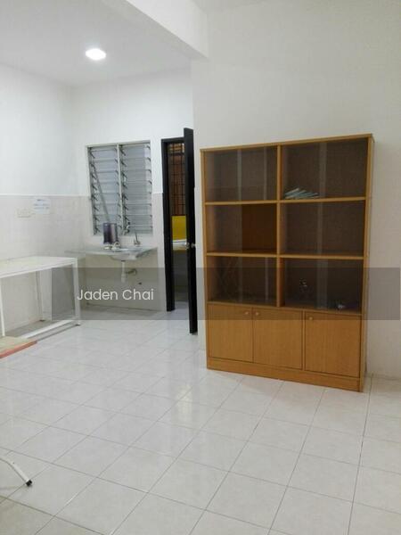 Platinum Hill PV 3 - 2