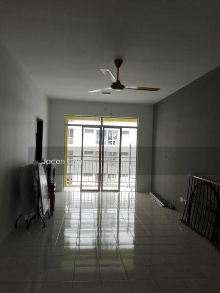 Platinum Hill PV 3 - 4