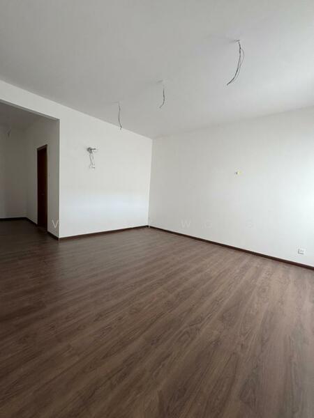 Empire Residence - 4