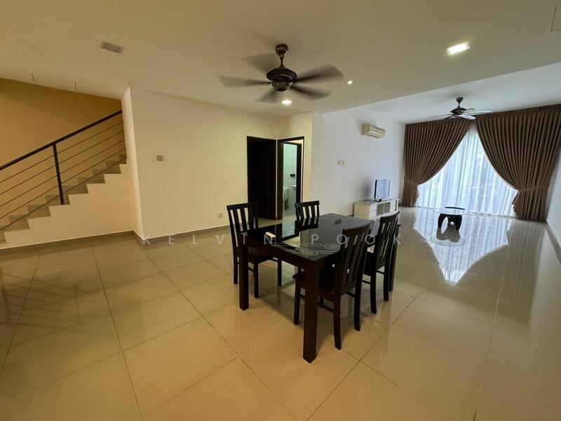 Cascadia Lake Vista - 5