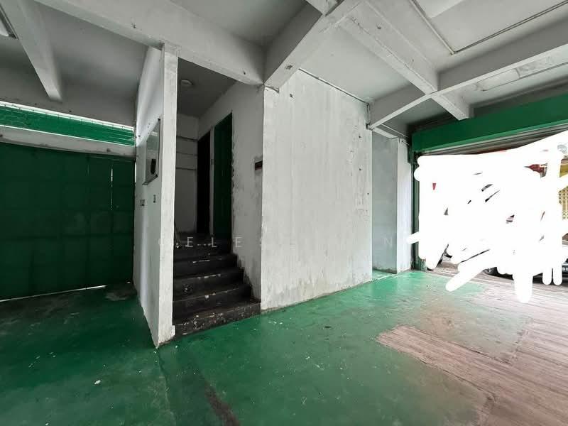 Taman Johor Jaya - 4