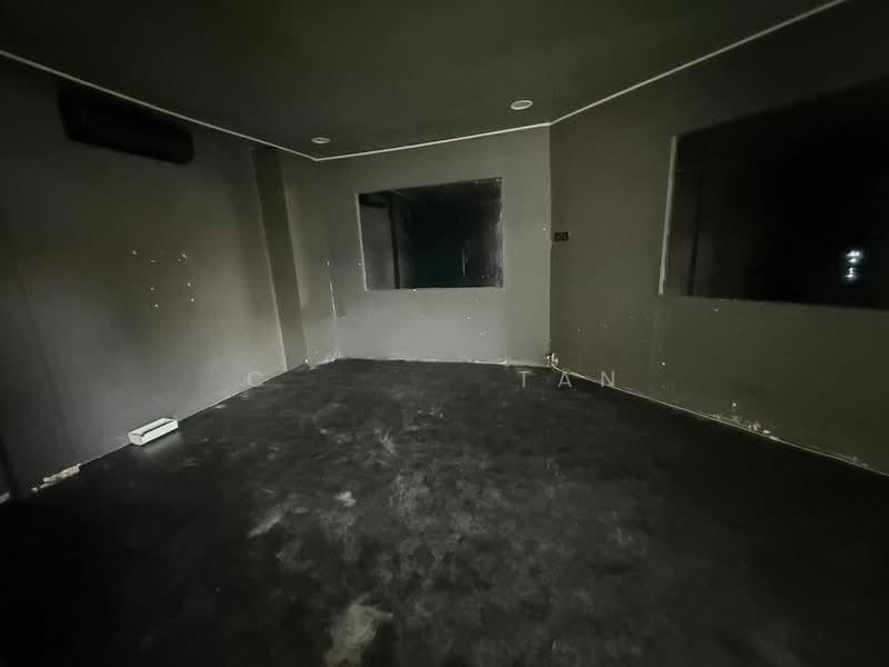 Taman Johor Jaya - 5