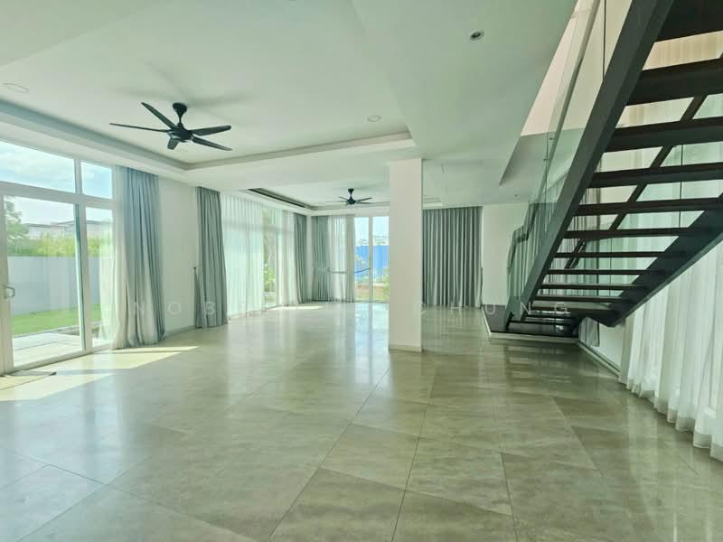 Putra Heights : The Residences - 1