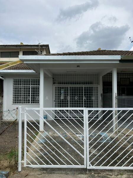 Taman Desaria Nilai - 1