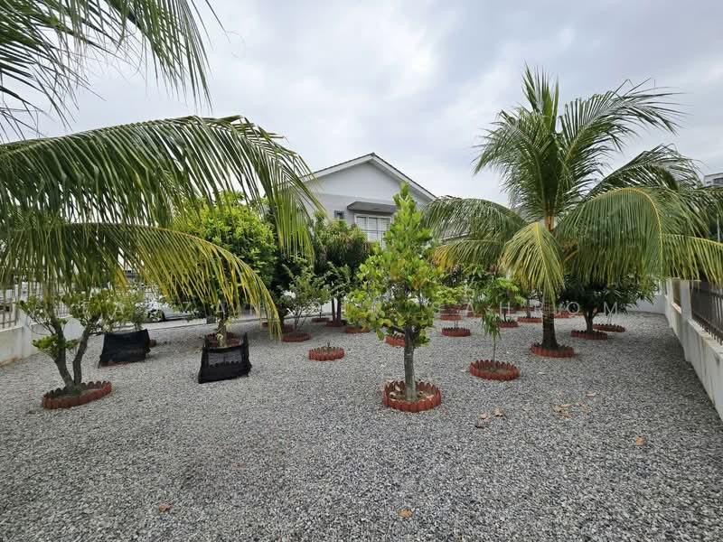 Laurel @ Laman View - 5