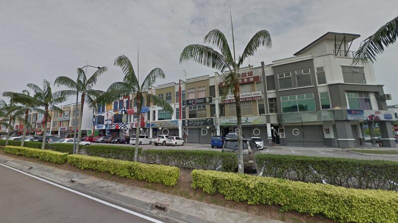 Setia Tropika 3 storey shop facing main road - 3