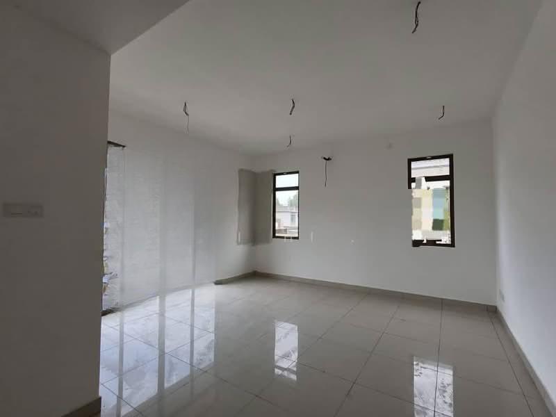 Bandar Putra - 5