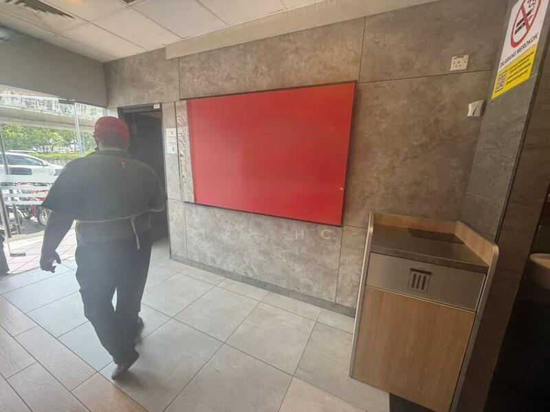 Four Storey intermediate unit shop office @ Pandan Malim - 5