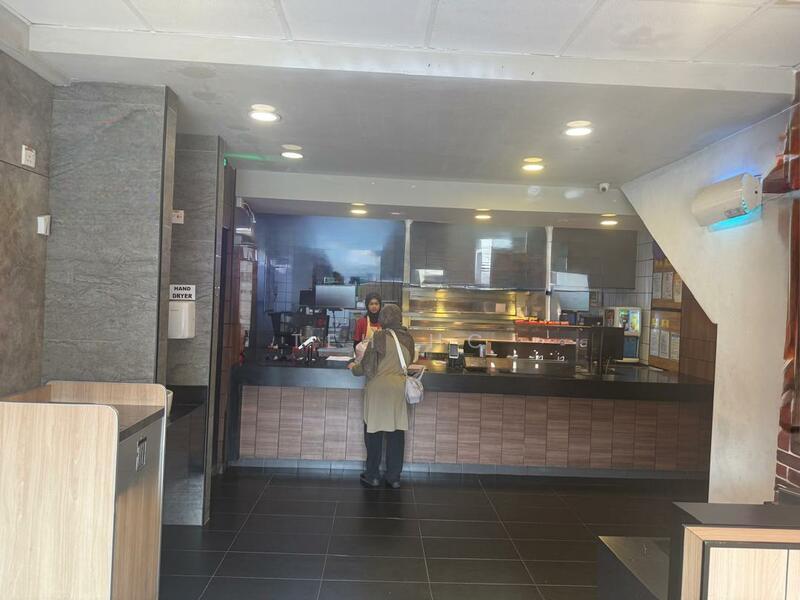 Four Storey intermediate unit shop office @ Pandan Malim - 2