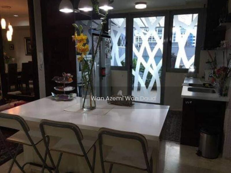 The Capsquare Residences - 3