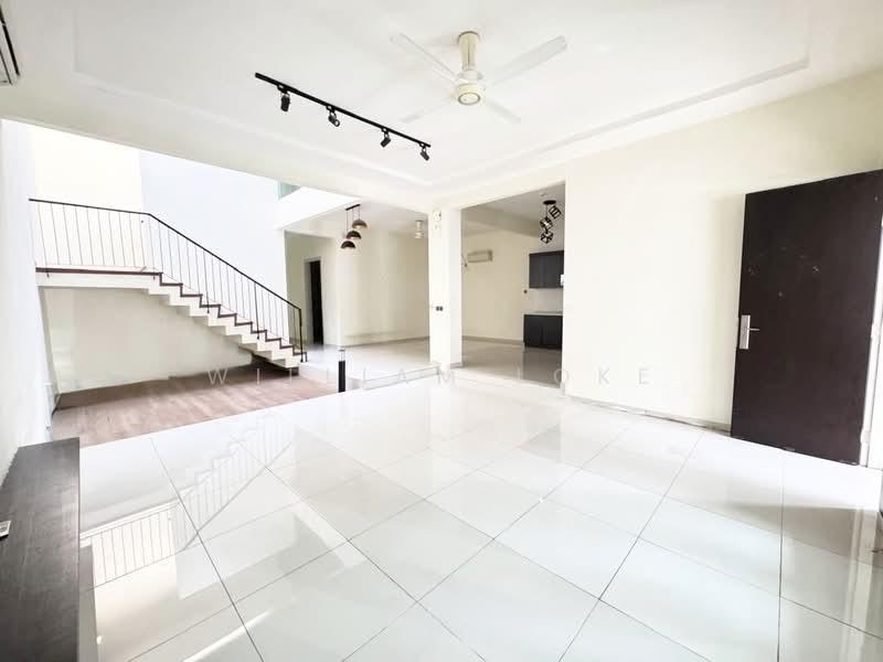 East Ledang Easts Ledangs - 1