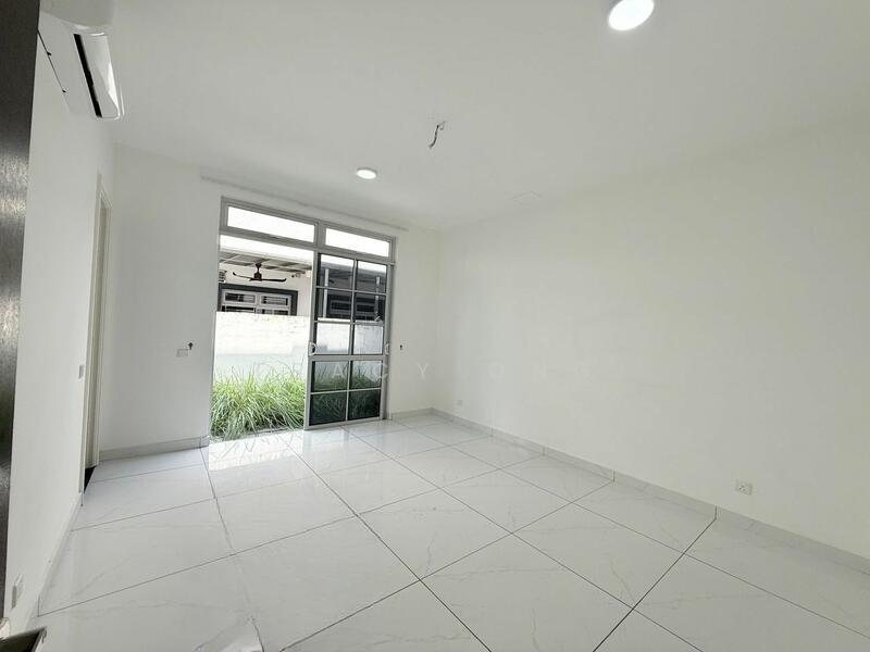 Eco Spring, Kent - 5