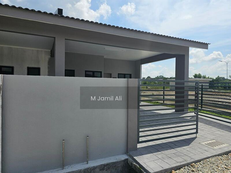 Projek Teres Setingkat Ayer Hitam - 3