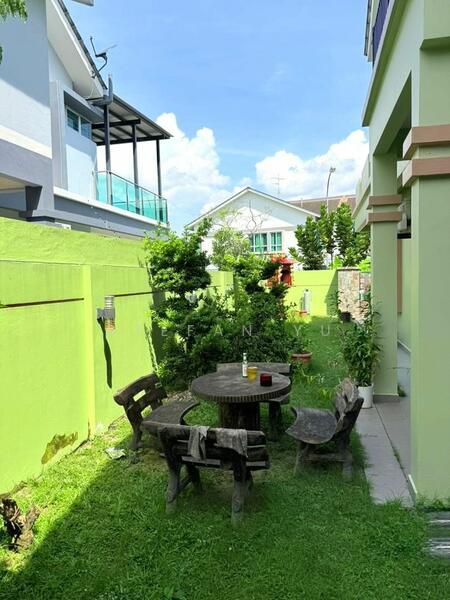 Jalan Duta Taman Nusa Duta,lskandar Puteri, Johor / Double Storey Semi D - 3