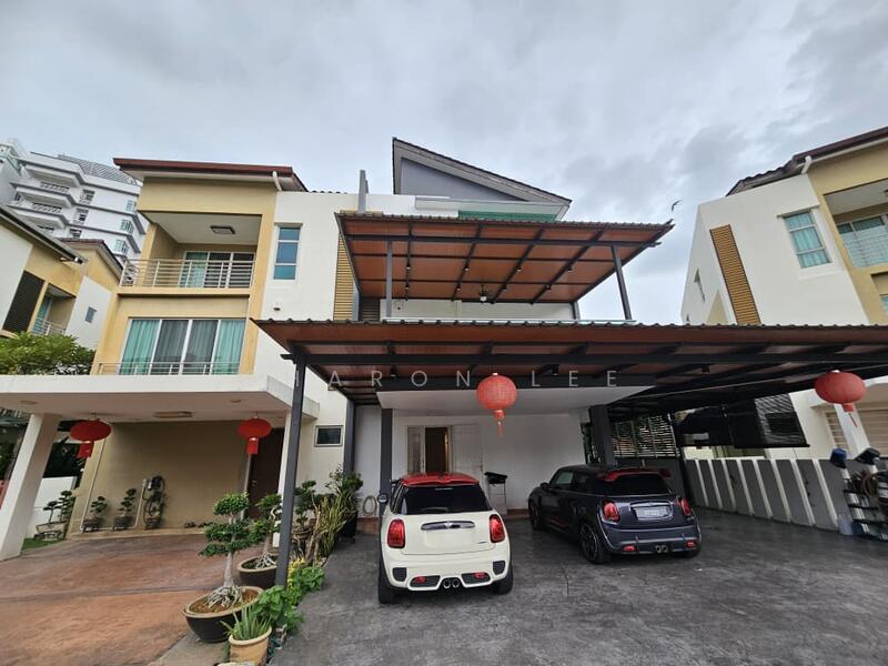 BayGarden @ Bayan Indah - 2