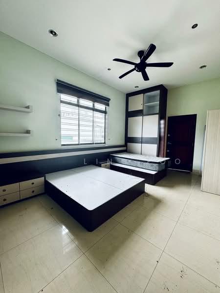 TAMAN EVERGREEN HEIGHTS - 3