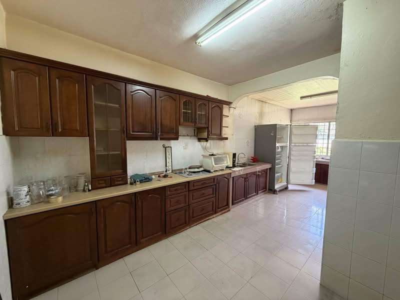 Bandar Menjalara - 4