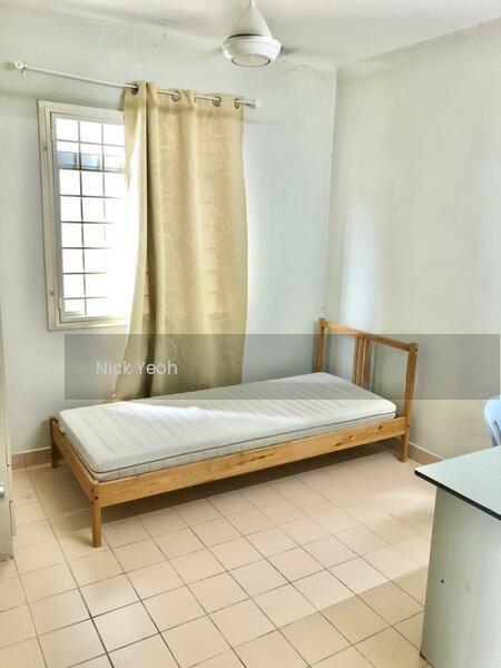 Perdana Exclusive - 3