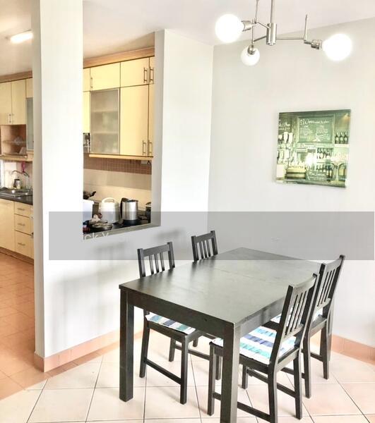 Perdana Exclusive - 1