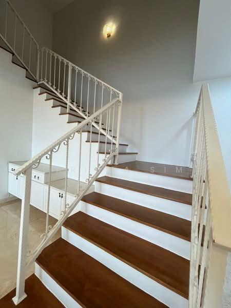 The Straits View Condominium - 2