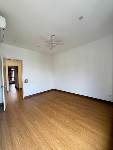 2-storey Terrace House at Eco Summer - 3