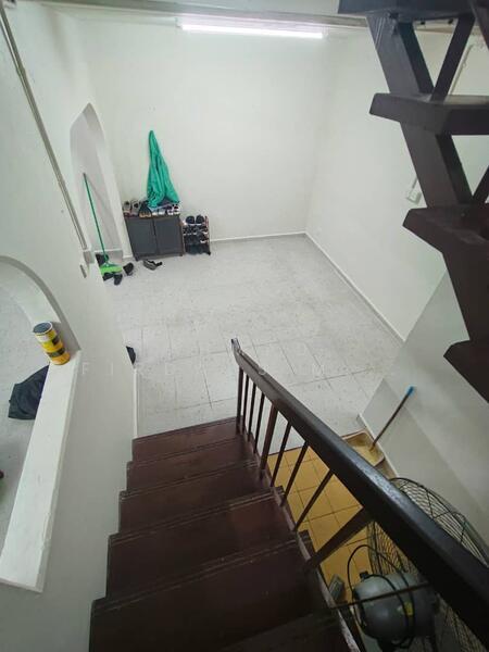 Teres 2 Tingkat Seksyen 19 - 5