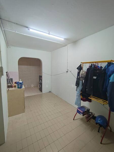 Teres 2 Tingkat Seksyen 19 - 4