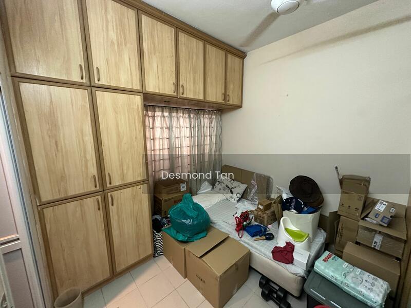 Terrace house at SS2 - 2