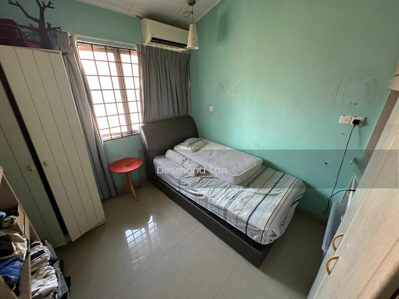 Terrace house at SS2 - 3
