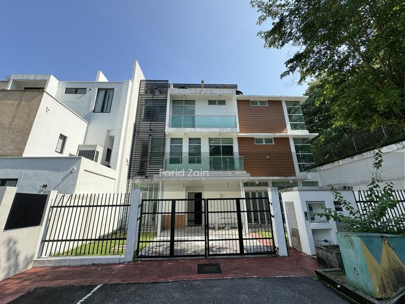 Villa Laman Cahaya - 1