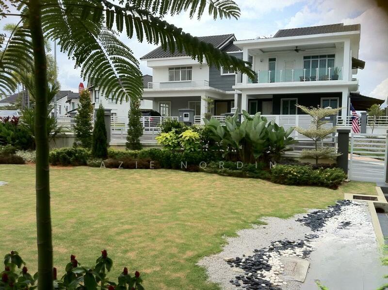 2.5 Storey Semi D Saujana Villa Kajang - 1