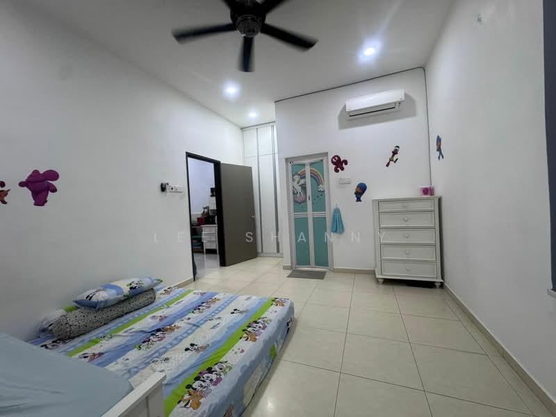 Taman Merbau Indah - 5