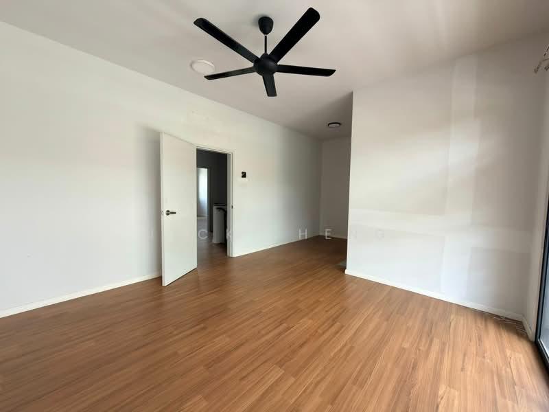 Bandar Country Homes , Desa 7 , Rawang - 5