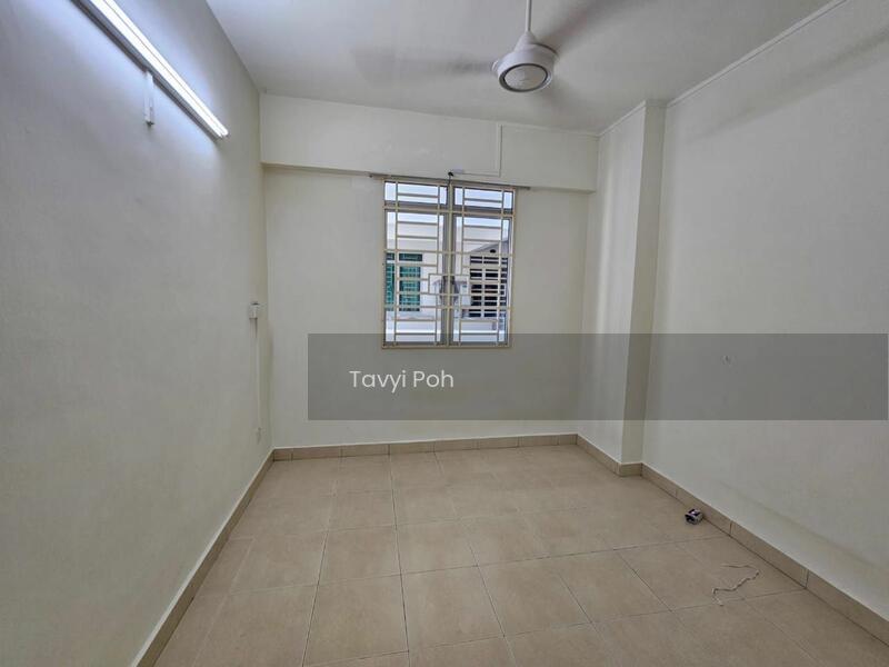 Ixora Heights Apartment - 3