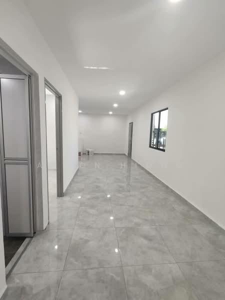 Jalan Pertanian Taman Universiti University - 4