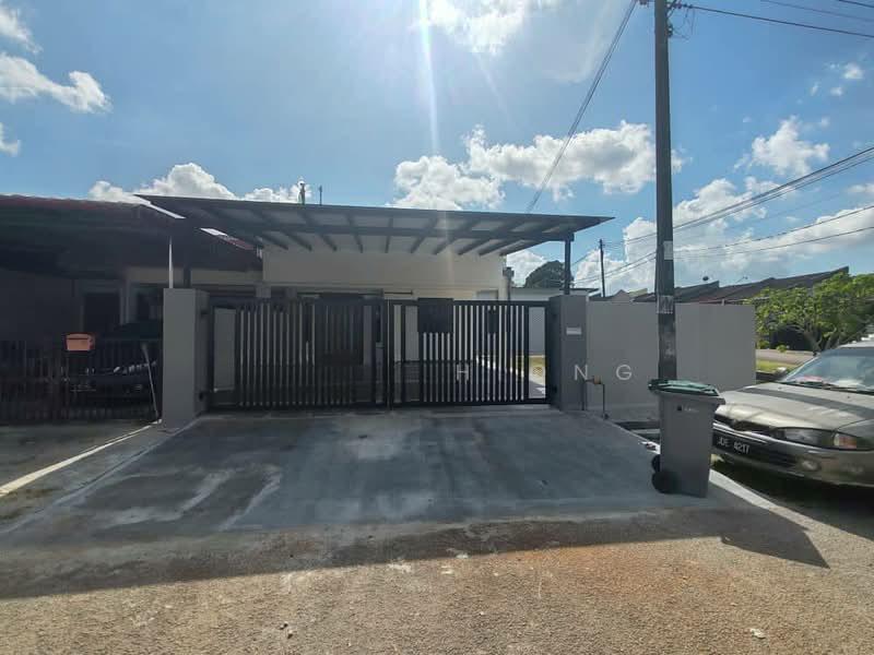 Jalan Pertanian Taman Universiti University - 1